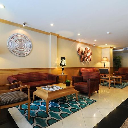 Admiral Suites Бангкок Інтер'єр фото