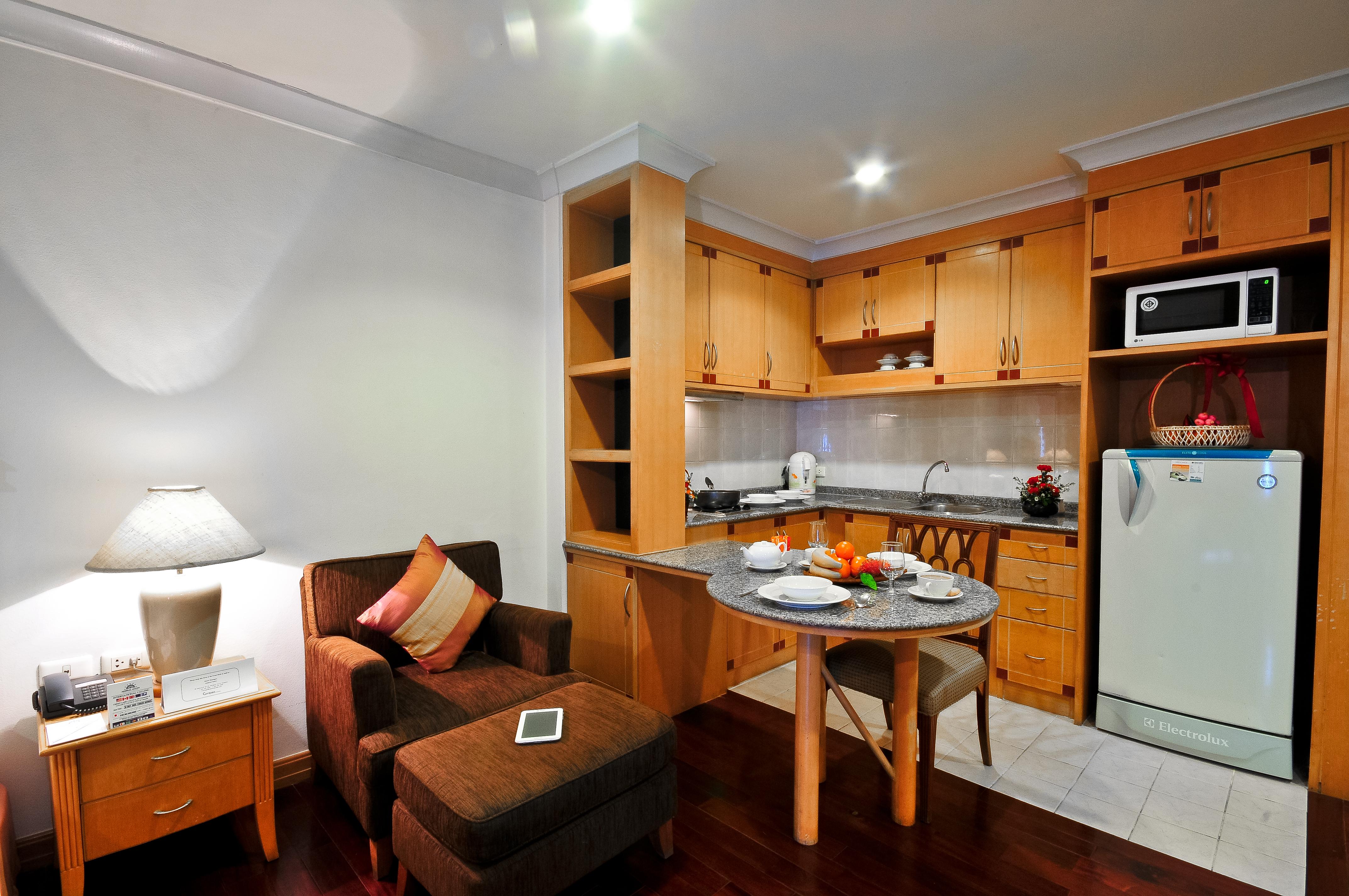 Admiral Suites Бангкок Екстер'єр фото