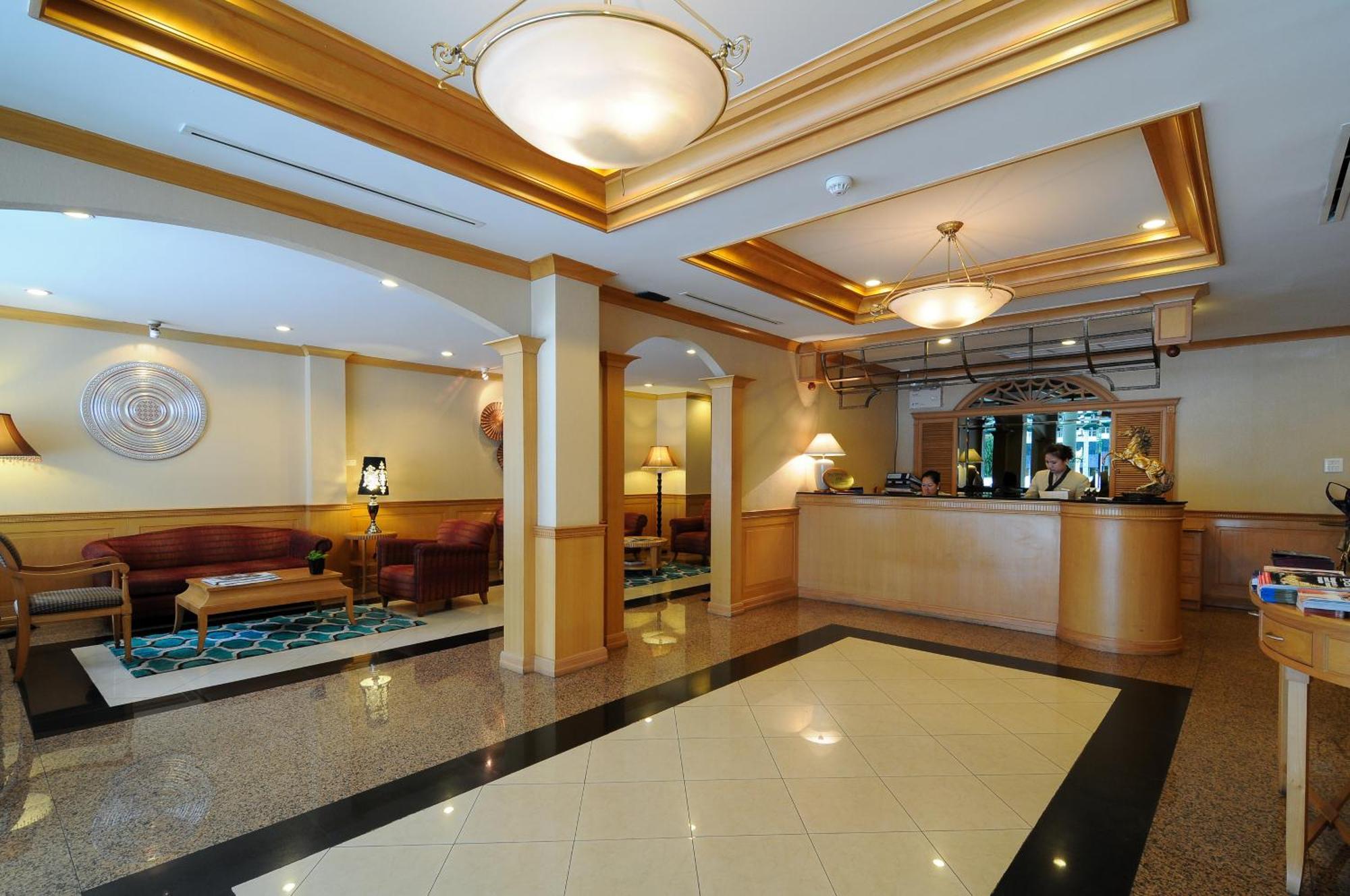 Admiral Suites Бангкок Інтер'єр фото