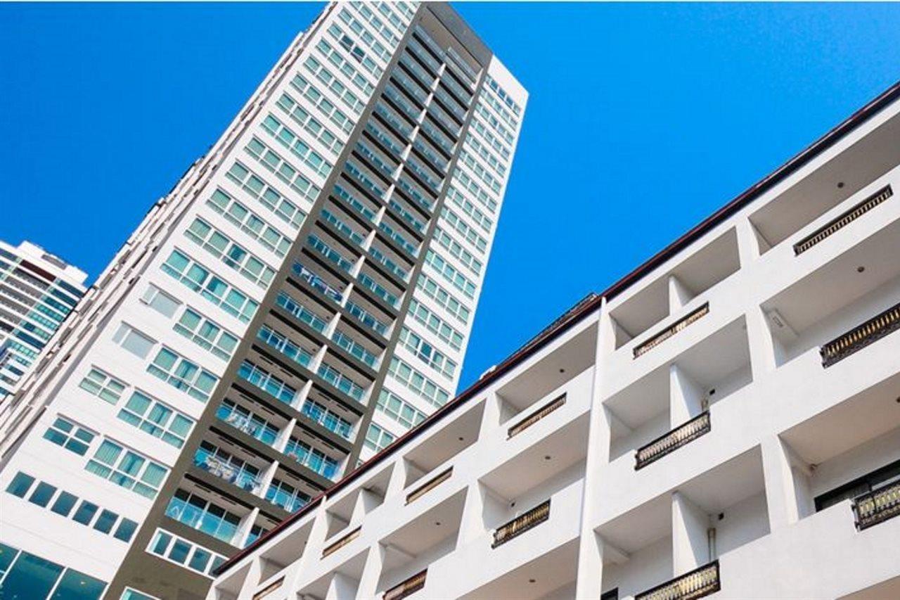 Admiral Suites Бангкок Екстер'єр фото