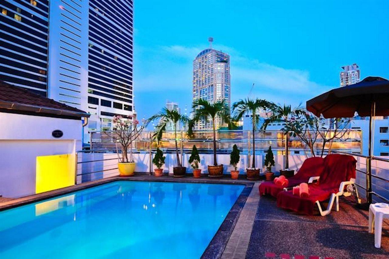 Admiral Suites Бангкок Екстер'єр фото
